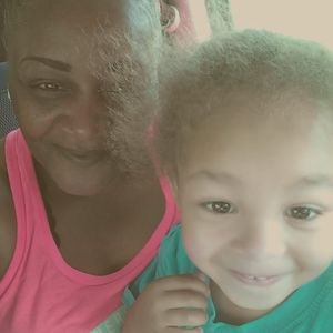 Meet your Posher, Sandra